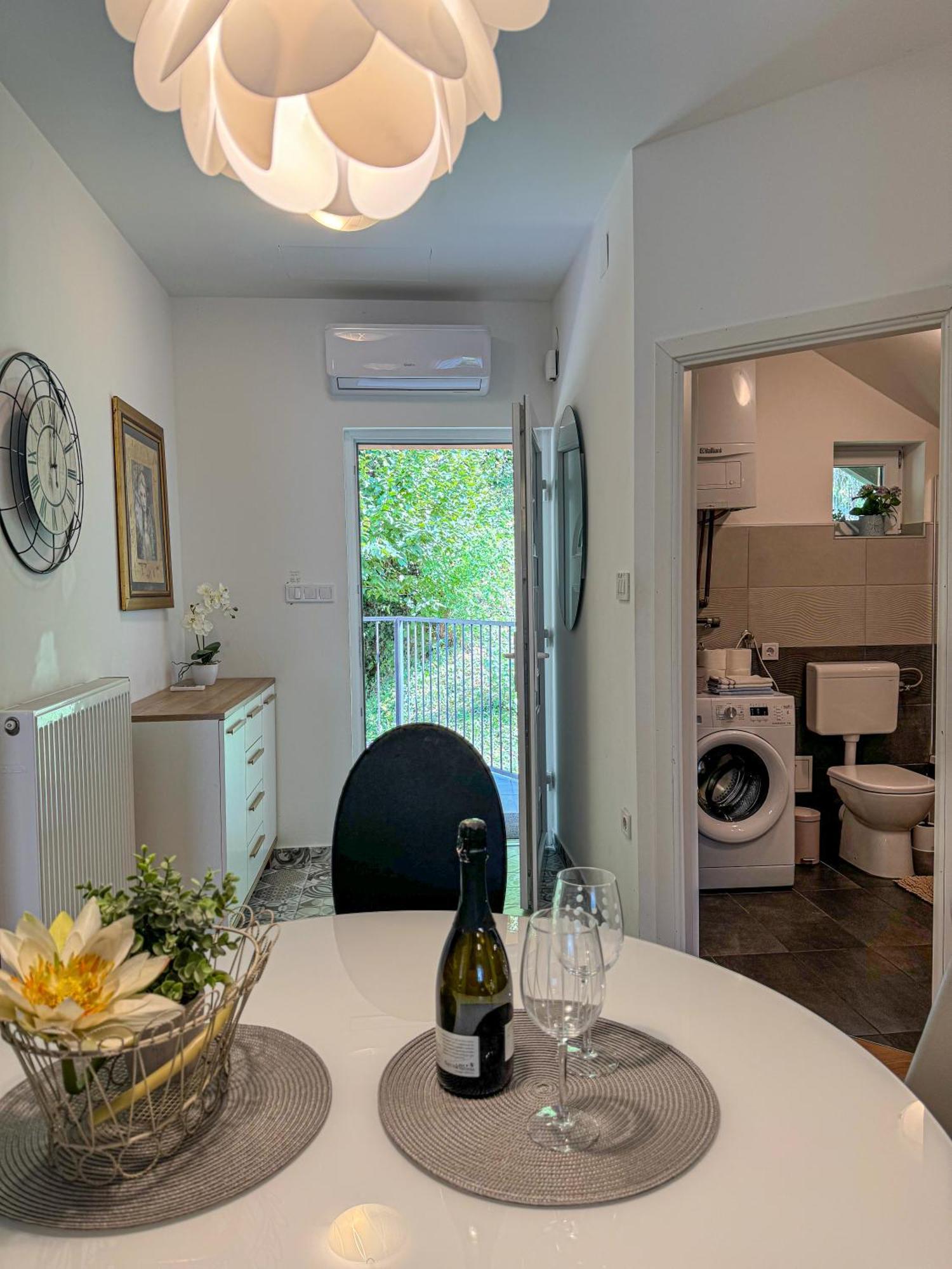 Apartman Mibel Zagreb Bagian luar foto